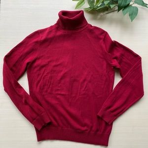 Can Huesen turtleneck